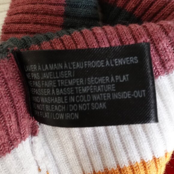 Women's Turtlenecks and Mock Necks | Simons Canada - Picture 7 of 7